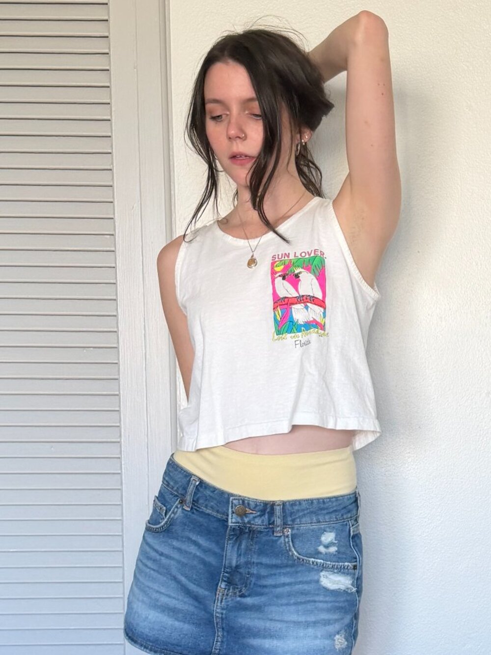80s Florida Tank Top (M) medium white pink vintage neon cockatoo bird beach gym